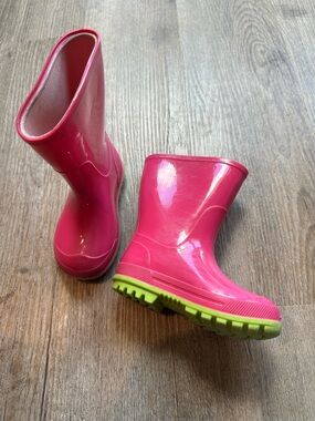 Kids Pink Rain Boots with Lime Soles